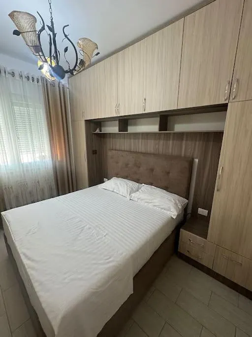 Flora Appartement Tirana Apartment